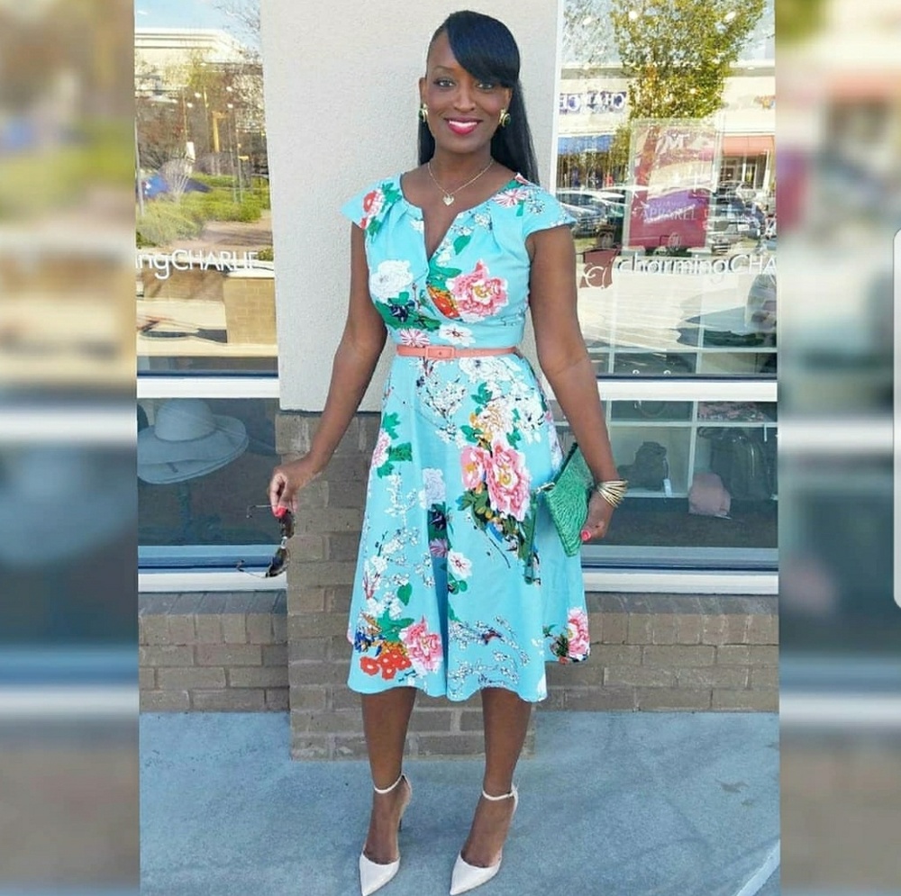 Cute as a Button Vintage Floral Dress